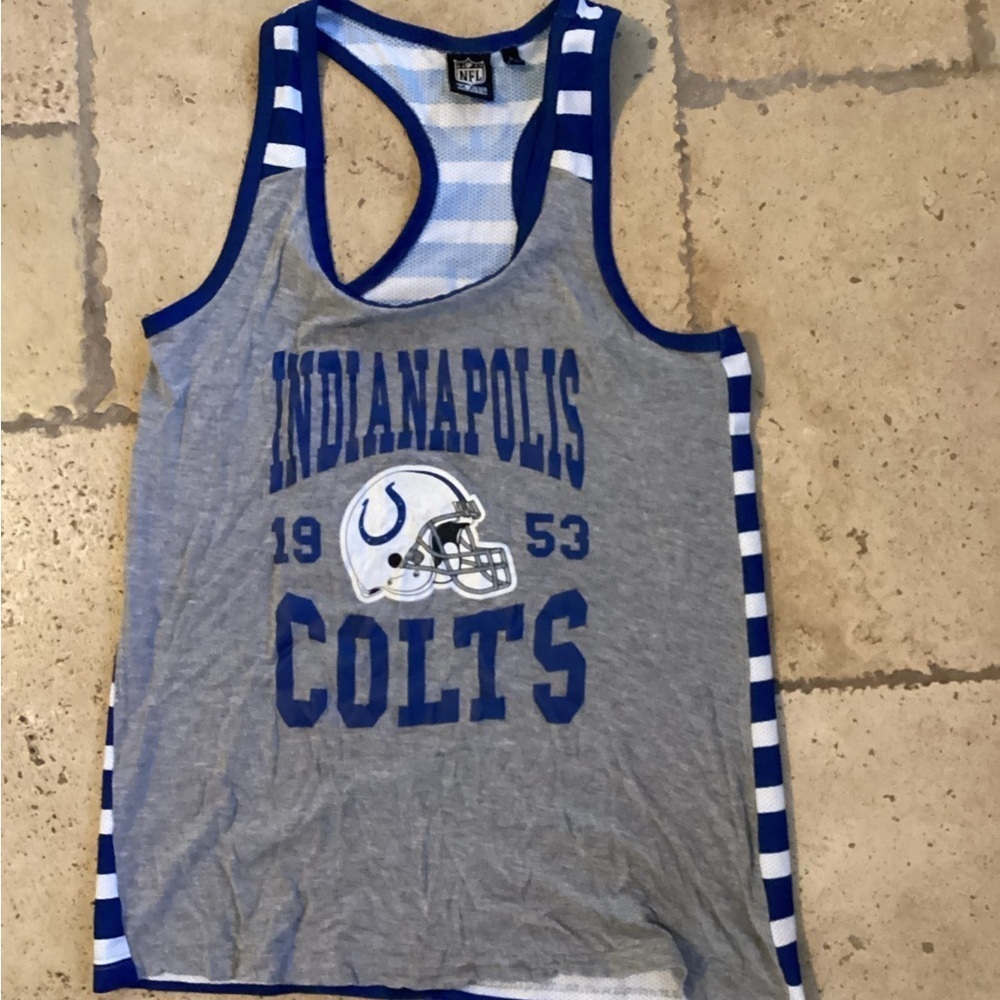 NFL TEAM APPAREL INDIANAPOLIS COLTS TANK TOP-SZ L
Pit to pit 16”
Length 25”